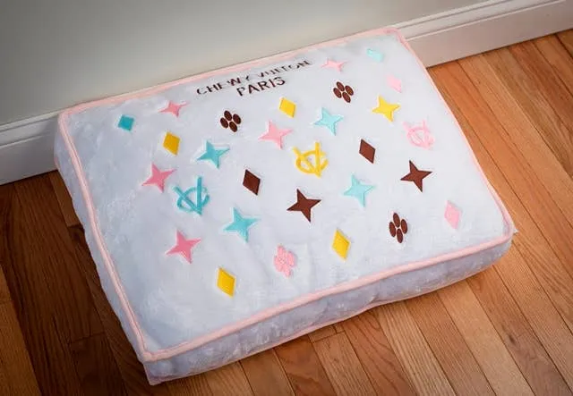 White Chewy Vuiton Paris Funny Parody Pet Bed Soft Comfortable Bed for Pets