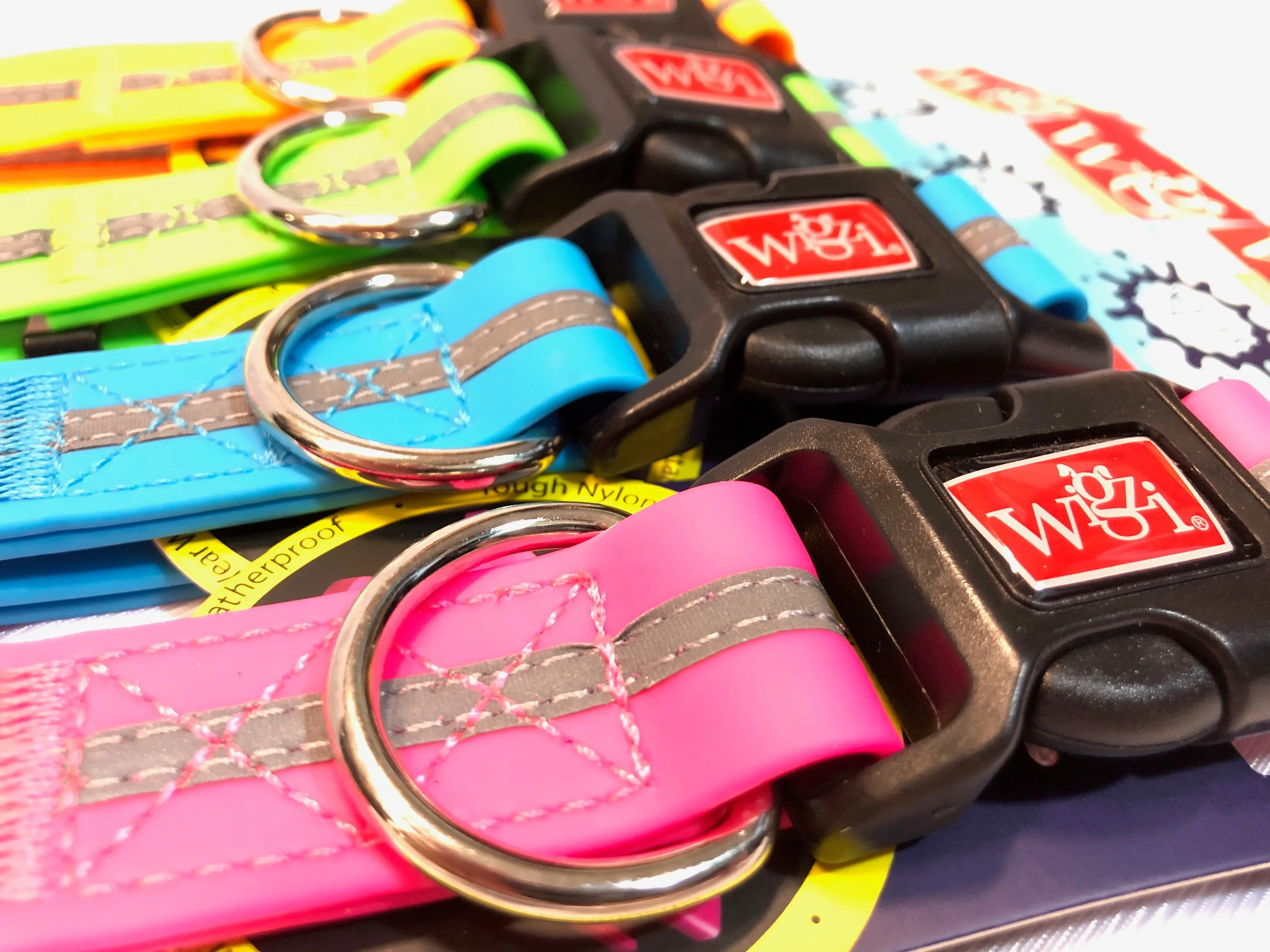 Wigzi Waterproof Dog Collar